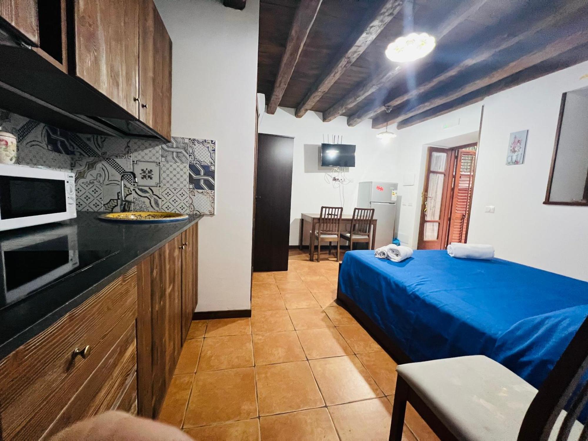 Studios Osterio 체팔루 외부 사진